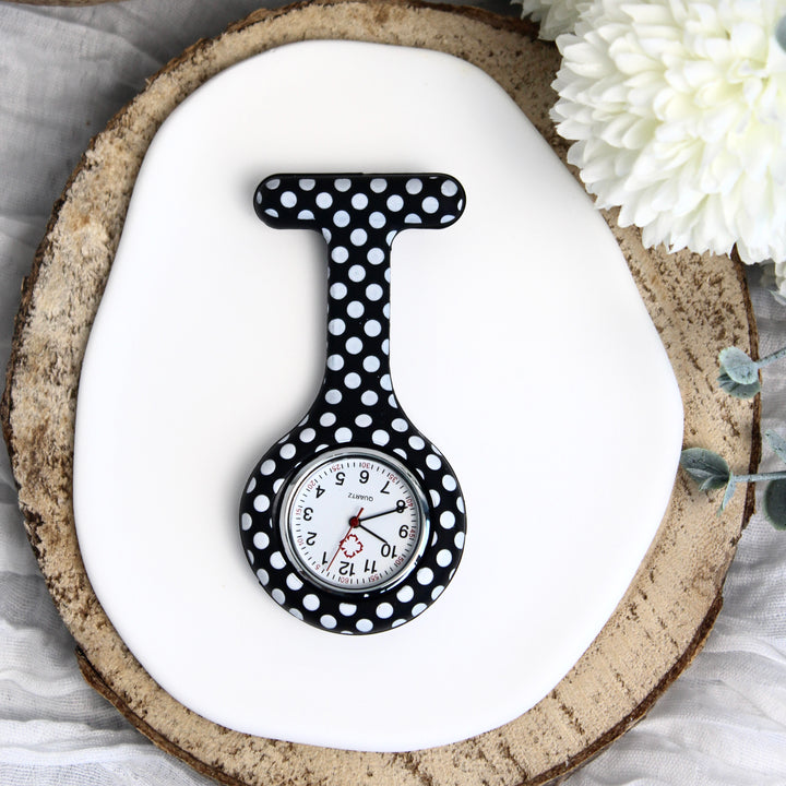 Gepunktete Uhr